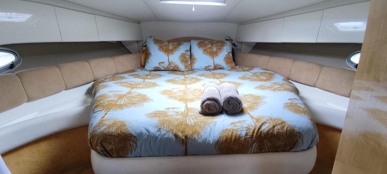 Cozy Yacht In Barcelona With Boat Tour Option